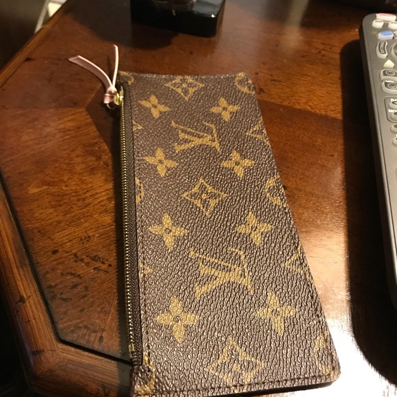 Louis Vuitton insert - Picture 2 of 3